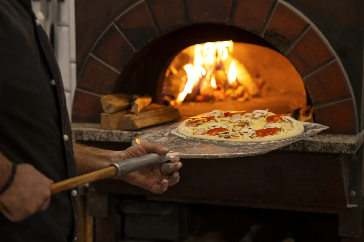 Pizza z pece
